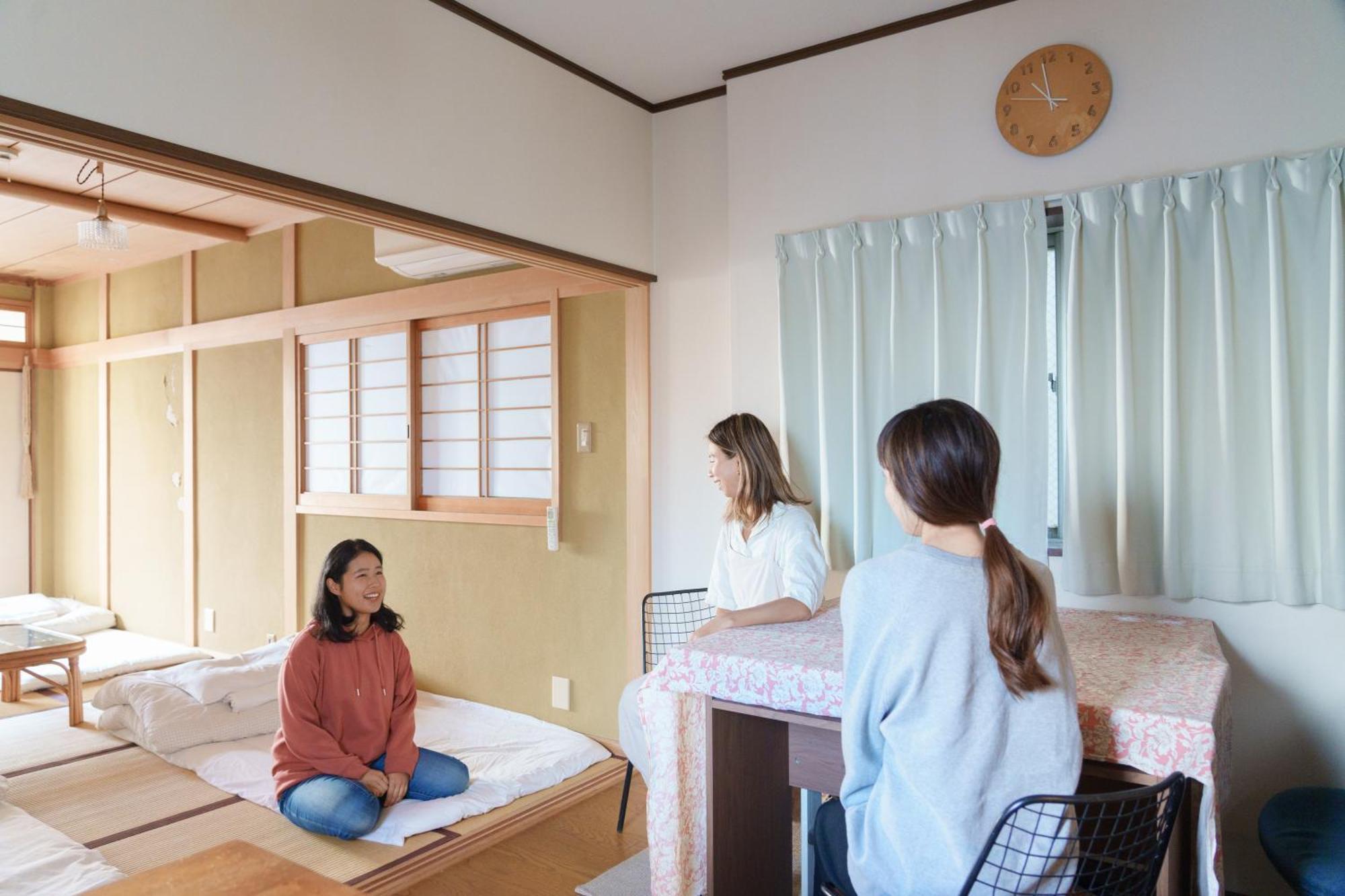 Hostel Ini Kobe & Brun Donut Cafe ภายนอก รูปภาพ