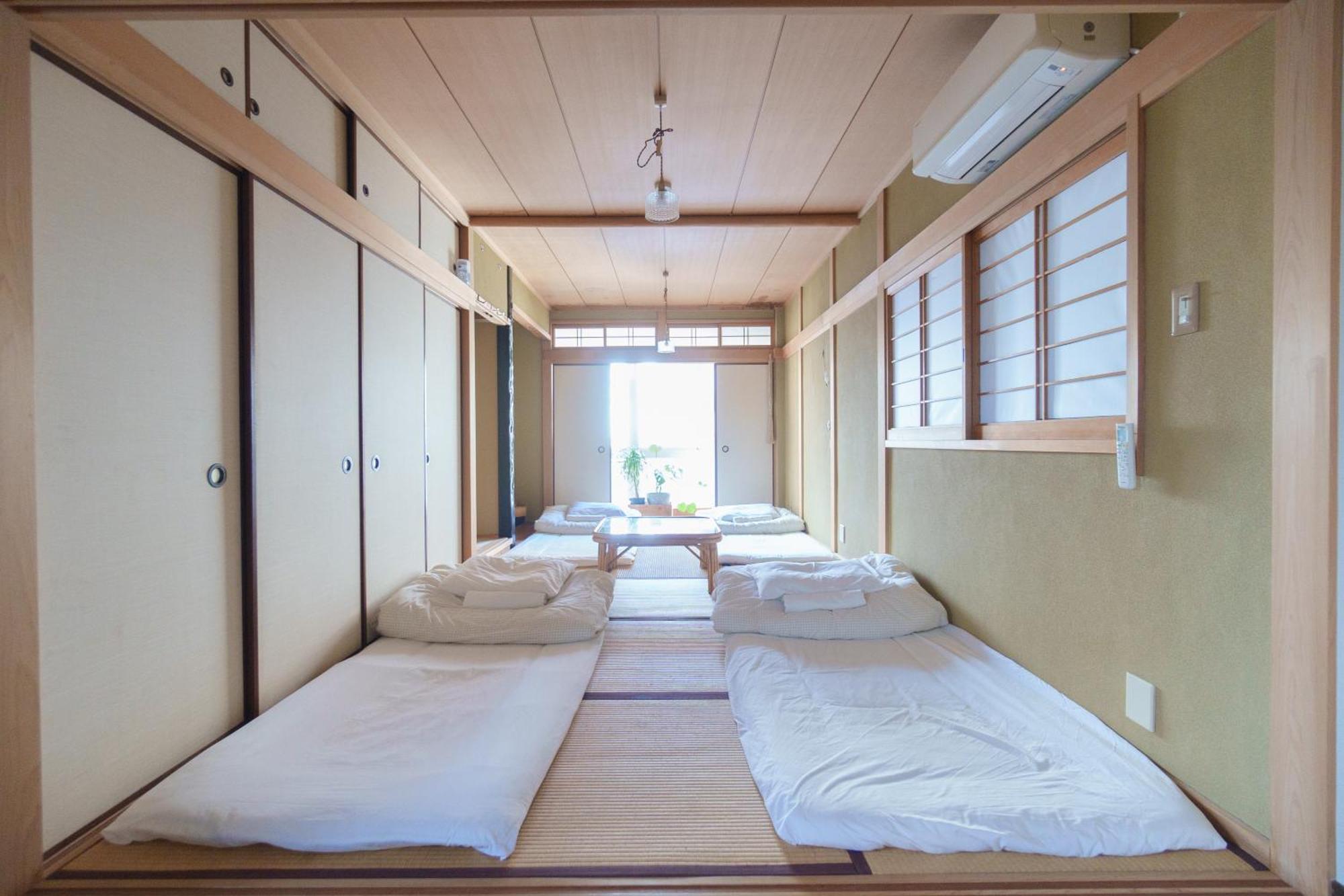 Hostel Ini Kobe & Brun Donut Cafe ภายนอก รูปภาพ